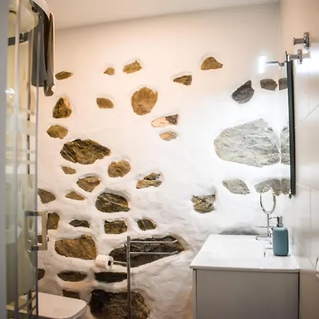 Casa El Nido, * Agaete (Gran Canaria)